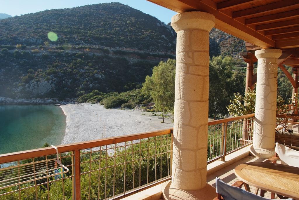 Secret Arcadia Bay - Maisonette Breathtaking Sea & Mountain View-Just On The Beach Agios Andreas  Екстер'єр фото